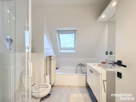 Uniek gemeubeld duplexappartement met garage - Foto 3