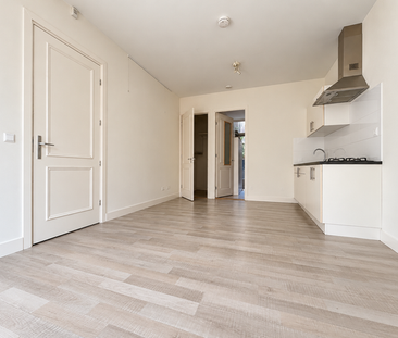 Te huur: Appartement Noordeinde 42 BG in Leiden - Photo 2