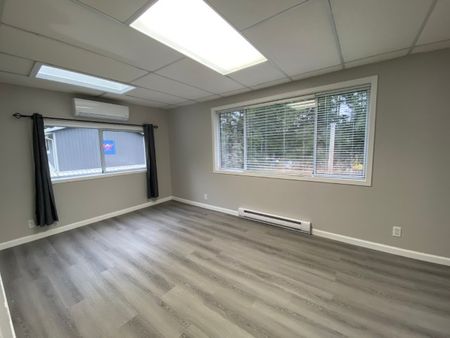 1115 Spruston Road - Photo 3