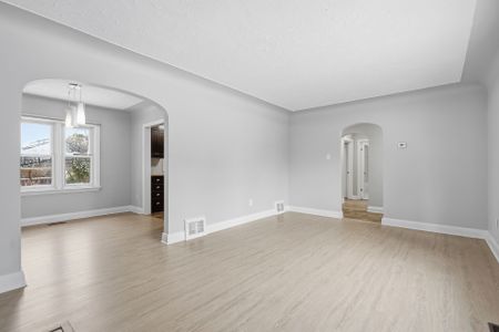 For Lease - 465 Boler Road, London South, Ontario - Photo 3