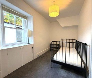 2 bedroom semi-detached house to rent - Photo 5