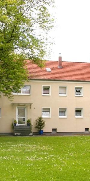 Demnächst frei! 2-Zimmer-Wohnung in Duisburg Huckingen - Photo 1