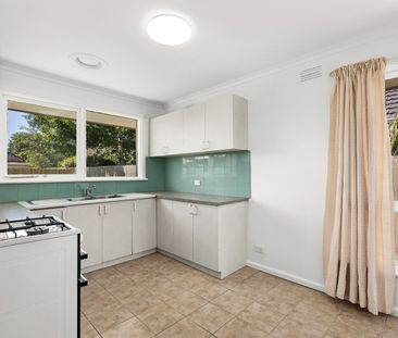 360 Ohea Street, Pascoe Vale South VIC 3044 - Photo 3