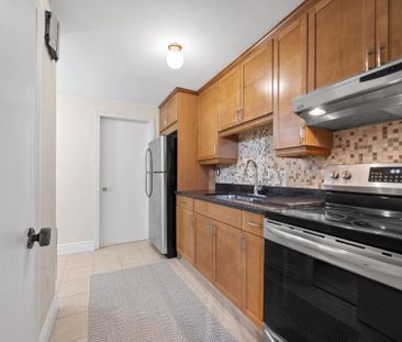 For Lease - 172 Humbercrest Boulevard Unit# Lower, Toronto, Ontario - Photo 1