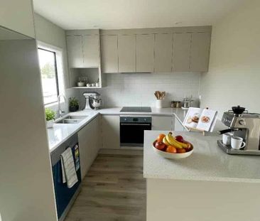 Executive Living - NEW PRICE - Photo 5