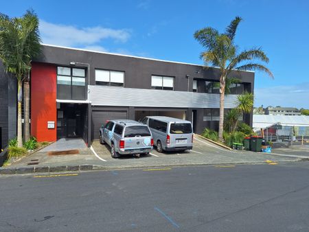 Freshly Renovated in a Prime Location - Photo 3