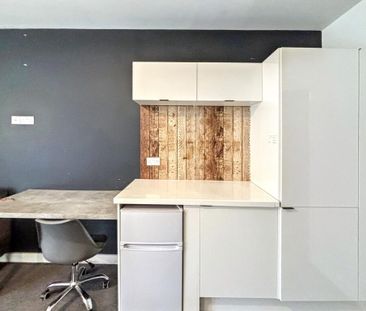 1 bedroom flat to rent - Photo 2