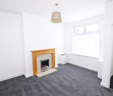2 bedroom House To Let - Photo 1