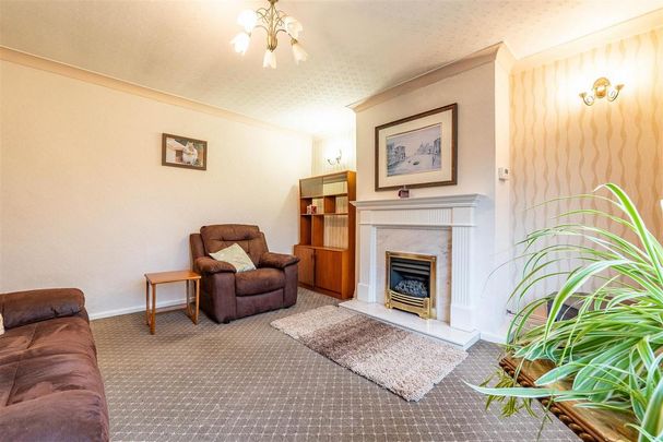 2 bedroom semi-detached bungalow to rent - Photo 1