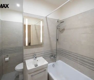Stylový byt 1+kk s lodžií po rekonstrukci – Brno-Bohunice - Photo 2