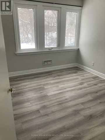 319 BURK STREET - Photo 4