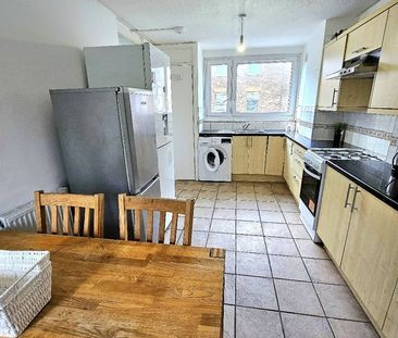 Room in a Shared Flat, Chilton St, E2 - Photo 5