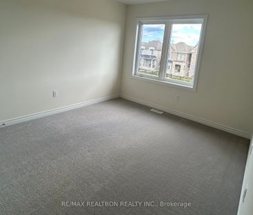 For Lease - 9 Mountainside Crescent, Whitby, Ontario - Photo 6