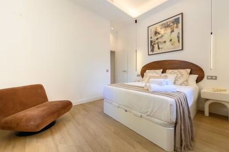 Calle de Hermosilla, Madrid, Community of Madrid 28009 - Photo 4