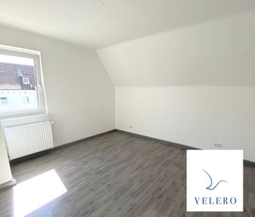 Gemütliche DG Wohnung im 2. Obergeschoss - Photo 1