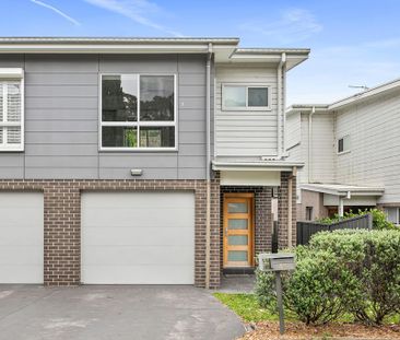 Spacious 3 Bed Room Town House - Photo 4