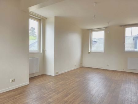 Location Appartement 3 pièces 59m² BERNAY 27300 - Photo 3