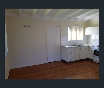 MORAYFIELD - FAMILY & SCHOOLS - Photo 4