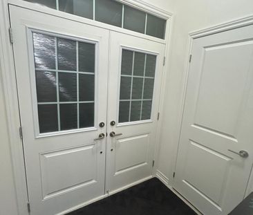 For Lease - 145 Shepherd Drive, Barrie, Ontario - Photo 3