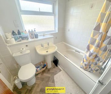 3 bedroom detached house to rent - Photo 6