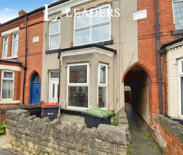 3 bedroom terraced house to rent - Photo 5