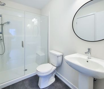 For Lease - 1364 Kaniv Street, Oakville, Ontario - Photo 5