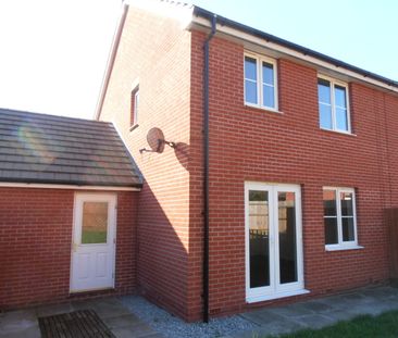 **Apply online** Welsh Housing Partnership Property – 3 Bed House, ... - Photo 4