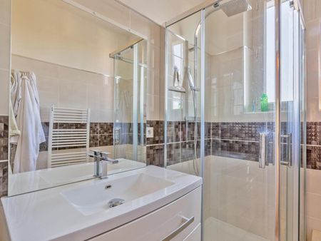 Location Maison 6 pièces 148m² ALBI 81000 - Photo 5