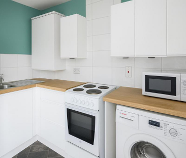 1 bedroom flat to rent - Photo 1 | Rentumo