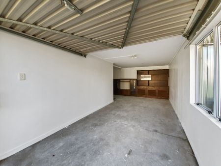 Water included! 2 Bedroom/1 Study Flat in Takapuna - Photo 4