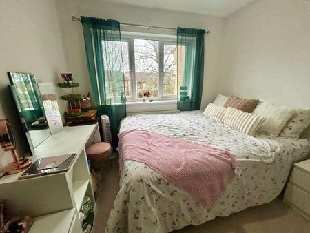 Glyndebourne Gardens, Banbury, OX16 - Photo 3