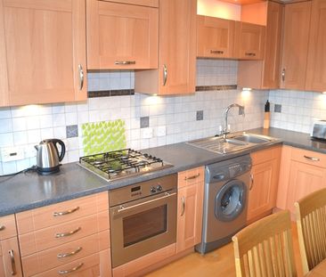 2 bedroom apartment to rent - Photo 6