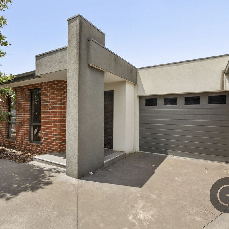 Perfect Location - Photo 1