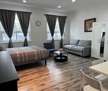 For Lease - 14 Wyvern Road Unit# Studio, Toronto, Ontario - Photo 2