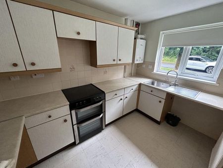 2 bedroom property to rent - Photo 4