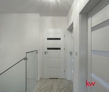 Nowiutki, w atrakcyjnej lokalizacji - Фото 3