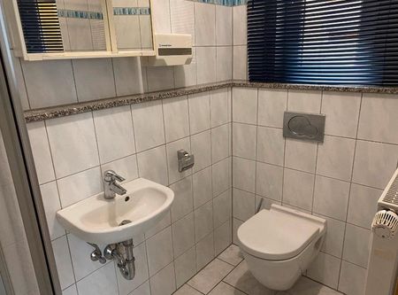 Frisch renovierte 3 Zimmer Wohnung - Photo 3