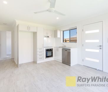 35B Dominique Way, Flinders View QLD 4305 - House For Rent | Domain - Photo 4
