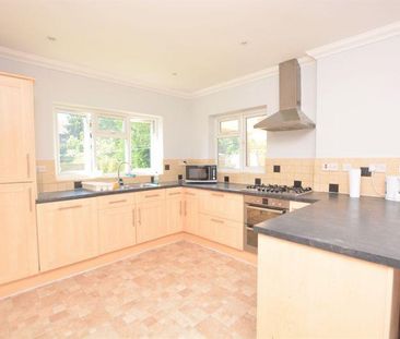 House share to rent - Photo 3