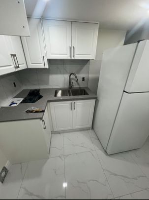 For Lease - 5 Caddy Drive, Toronto, Ontario - Photo 1