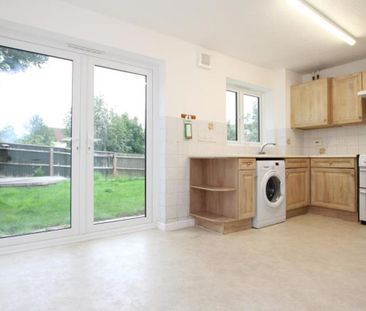 Welcome to this charming three bedroom detached house located on Ga... - Photo 4