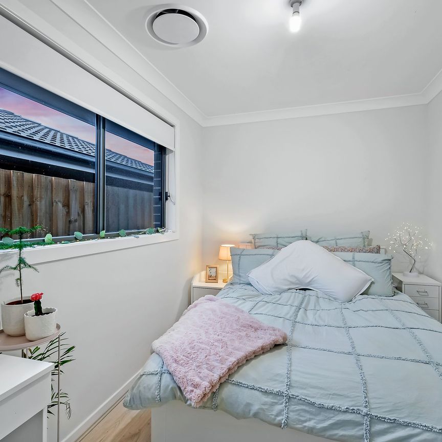 Modern Four Bedroom Home - Photo 1