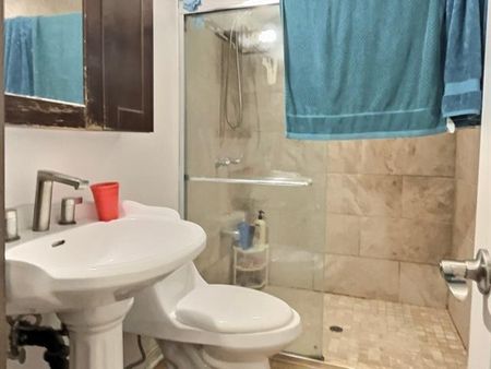 9294 17e Avenue - Photo 3