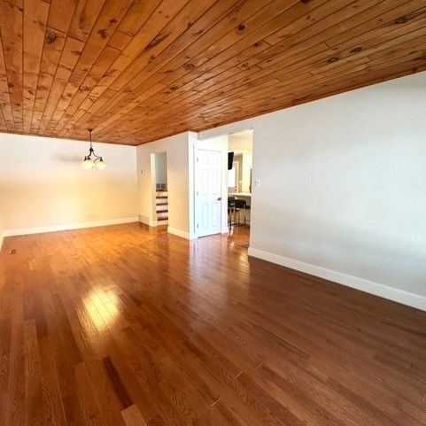 For Lease - 139 Carlson Drive, Newmarket, Ontario - Photo 1