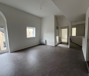 Location Appartement 4 pièces 82 m² La Châtre - Photo 3