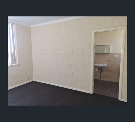 9/2 Kleeman Street, Whyalla, SA 5600 - Photo 3