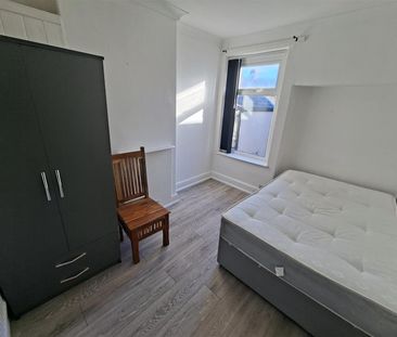 Malefant Street, Cardiff - Photo 6