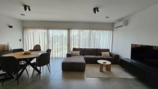 Huis te huur - Photo 1