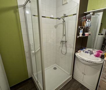 Location Appartement 2 pièces 44m² CHATELLERAULT 86100 - Photo 1