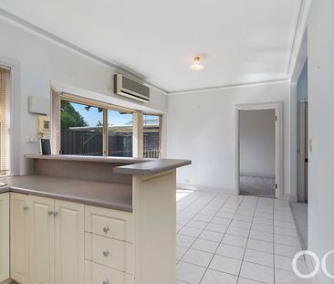 Open The Door to Immaculate Courtyard Living in Broadview - Photo 5